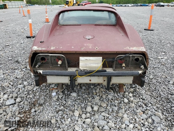 1975 Chevrolet Corvette z VIN 1Z37T5S438077, wystawiony jako Copart lot #56787605 z przebiegiem Nie podano mil oraz Czysty tytuł • Clean title. Historia ofert i sprzedaży dostępna na DreamBid. Obrazek 6.