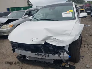 2024 Hyundai Ioniq 5 Limited с VIN KM8KR4DE8RU330336, выставлен на аукционе IAAI как лот 42105345 с пробегом 1 942 миль миль и . История ставок и продаж доступна на DreamBid. Изображение 12.