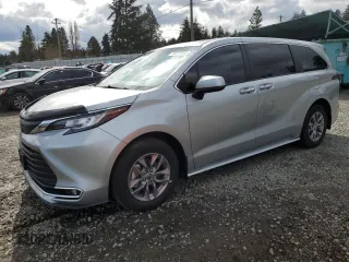 2023 Toyota Sienna XLE with VIN 5TDYSKFC8PS077927, listed as a Copart auction lot 49359515 with 34,718 mi miles and Salvage Title. Bid and sale history available at carsss.com. Image 1.