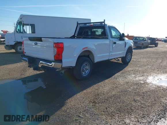 2022 Ford F-250 XL z VIN 1FTBF2A67NEG45826, wystawiony jako IAAI lot #42006684 z przebiegiem 53 561 mil mil oraz . Historia ofert i sprzedaży dostępna na DreamBid. Obrazek 4.
