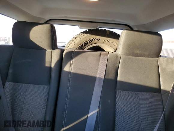 2006 Hummer H3 with VIN 5GTDN136268314020, listed as a Copart auction lot 78591814 with 114,007 mi miles and Clean Title. Bid and sale history available at DreamBid. Image 10.
