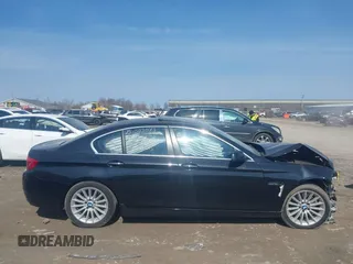 2013 BMW 5 Series 535i xDrive with VIN WBAFU7C59DDU71560, listed as a IAAI auction lot 41768025 with 155,095 mi miles and . Bid and sale history available at carsss.com. Image 13.