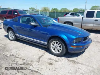 2007 Ford Mustang Deluxe с VIN 1ZVFT80N475243199, выставлен на аукционе IAAI как лот 42053818 с пробегом 142 146 миль миль и . История ставок и продаж доступна на DreamBid. Изображение 1.