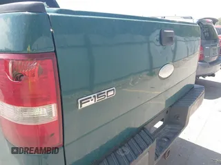 2007 Ford F-150 STX z VIN 1FTRX12W47KC45277, wystawiony jako IAAI lot #42581318 z przebiegiem 318 547 mil mil oraz . Historia ofert i sprzedaży dostępna na DreamBid. Obrazek 6.