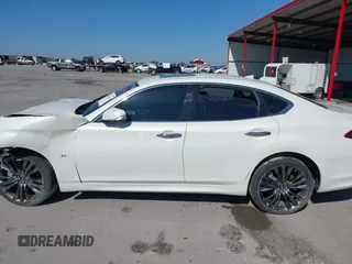 2017 Infiniti Q70 3.7 z VIN JN1BY1AP3HM741611, wystawiony jako IAAI lot #41465116 z przebiegiem 90 375 mil mil oraz . Historia ofert i sprzedaży dostępna na DreamBid. Obrazek 15.