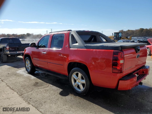 2007 Chevrolet Avalanche LT w/2LT with VIN 3GNEC12J97G322271, listed as a Copart auction lot 83590044 with 273,273 mi miles and Clean Title. Bid and sale history available at carsss.com. Image 2.
