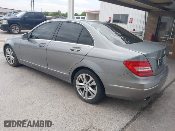 2013 Mercedes-Benz C 250 Sport with VIN WDDGF4HB3DR243125, listed as a IAAI auction lot 42143454 with 122,462 mi miles and . Bid and sale history available at carsss.com. Image 3.