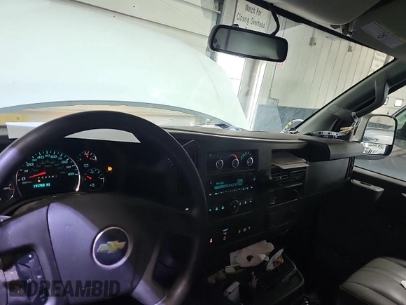 2017 Chevrolet Express Cargo with VIN 1GCWGAFF4H1344461, listed as a IAAI auction lot 42581209 with 191,765 mi miles and . Bid and sale history available at DreamBid. Image 27.