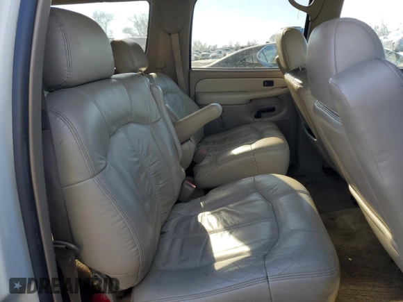 2002 Chevrolet Suburban LT with VIN 1GNFK16Z22J140703, listed as a Copart auction lot 41691065 with 234,596 mi miles and Salvage Title. Bid and sale history available at carsss.com. Image 12.