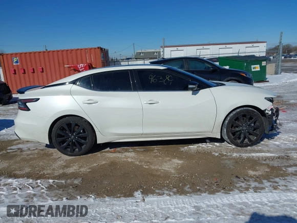 2023 Nissan Maxima SR с VIN 1N4AA6EV4PC505398, выставлен на аукционе IAAI как лот 41545275 с пробегом 33 067 миль миль и . История ставок и продаж доступна на DreamBid. Изображение 13.