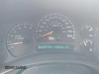 2003 Chevrolet Silverado 1500 LT with VIN 1GCEK19T93E335218, listed as a IAAI auction lot 42142369 with 205,696 mi miles and . Bid and sale history available at DreamBid. Image 7.