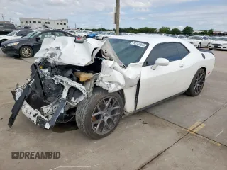 2017 Dodge Challenger R/T Plus z VIN 2C3CDZBTXHH616944, wystawiony jako Copart lot #58760925 z przebiegiem Nie podano mil oraz Szkoda całkowita • Salvage title. Historia ofert i sprzedaży dostępna na DreamBid. Obrazek 1.