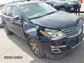 2016 Chevrolet Traverse LT z VIN 1GNKRHKD7GJ100668, wystawiony jako IAAI lot #42332963 z przebiegiem 204 606 mil mil oraz . Historia ofert i sprzedaży dostępna na DreamBid. Obrazek 1.