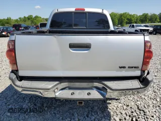 2007 Toyota Tacoma with VIN 3TMLU42N47M013570, listed as a Copart auction lot 52178225 with 199,812 mi miles and Salvage Title. Bid and sale history available at DreamBid. Image 6.
