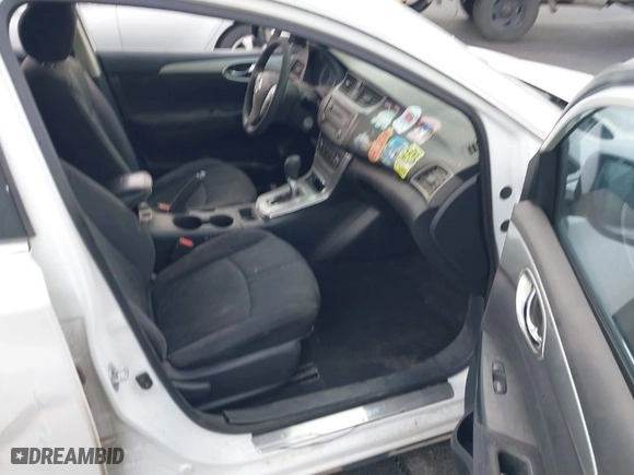 2013 Nissan Sentra SR with VIN 3N1AB7AP3DL669006, listed as a IAAI auction lot 41679582 with 179,479 mi miles. Bid and sale history available at carsss.com. Image 5.