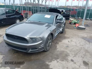 2014 Ford Mustang V6 with VIN 1ZVBP8AM1E5277123, listed as a IAAI auction lot 41917529 with 121,631 mi miles. Bid and sale history available at carsss.com. Image 18.