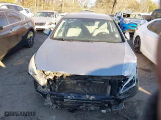 2017 Hyundai Sonata SE with VIN 5NPE24AF0HH568287, listed as a IAAI auction lot 41272571 with 1 mi miles. Bid and sale history available at carsss.com. Image 11.