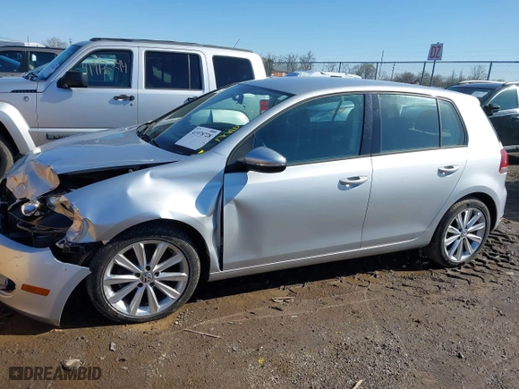 2013 Volkswagen Golf TDI with VIN WVWDM7AJ0DW138100, listed as a IAAI auction lot 41978728 with 103,264 mi miles. Bid and sale history available at carsss.com. Image 14.