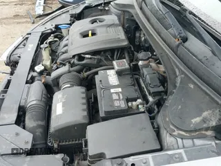 2019 Hyundai Elantra SE z VIN 5NPD74LF4KH497077, wystawiony jako IAAI lot #43277570 z przebiegiem 187 298 mil mil oraz . Historia ofert i sprzedaży dostępna na DreamBid. Obrazek 20.