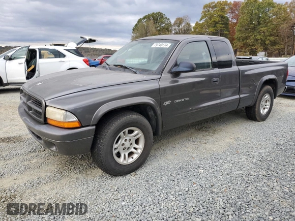 2002 Dodge Dakota with VIN 1B7GL12X22S589971, listed as a Copart auction lot 79740174 with 183,718 mi miles and Clean Title. Bid and sale history available at carsss.com. Image 1.