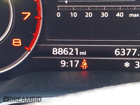 2019 Audi Q7 Prestige with VIN WA1VAAF70KD049749, listed as a IAAI auction lot 41553368 with 88,621 mi miles. Bid and sale history available at carsss.com. Image 15.