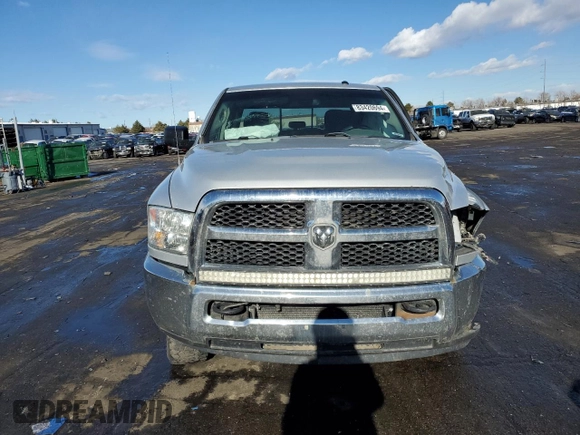 2016 Ram 2500 SLT with VIN 3C6UR5DL0GG328573, listed as a Copart auction lot 83420694 with 185,571 mi miles and Salvage Title. Bid and sale history available at carsss.com. Image 5.