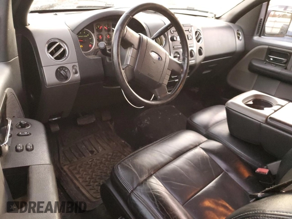2004 Ford F-150 XL with VIN 1FTRF14544NB95529, listed as a Copart auction lot 42711215 with 124,622 mi miles and Clean Title. Bid and sale history available at DreamBid. Image 8.
