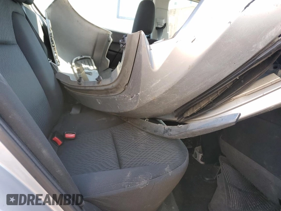 2015 Honda Civic SE z VIN 19XFB2F77FE246287, wystawiony jako Copart lot #56476495 z przebiegiem 218 009 mil mil oraz Szkoda całkowita • Salvage title. Historia ofert i sprzedaży dostępna na DreamBid. Obrazek 10.
