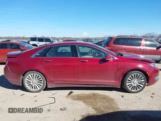 2015 Lincoln MKZ with VIN 3LN6L2G92FR619379, listed as a IAAI auction lot 41637555 with 147,343 mi miles. Bid and sale history available at carsss.com. Image 12.