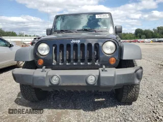 2013 Jeep Wrangler Unlimited Sport z VIN 1C4HJWDG2DL698061, wystawiony jako Copart lot #57823945 z przebiegiem 144 558 mil mil oraz Czysty tytuł • Clean title. Historia ofert i sprzedaży dostępna na DreamBid. Obrazek 5.