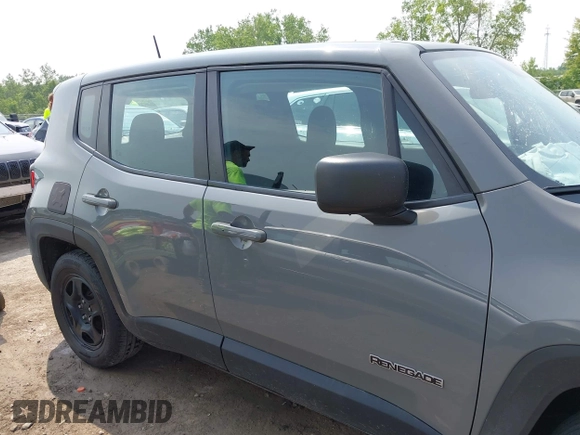 2020 Jeep Renegade Sport with VIN ZACNJAAB9LPL03220, listed as a IAAI auction lot 42486314 with 100,290 mi miles and . Bid and sale history available at DreamBid. Image 13.