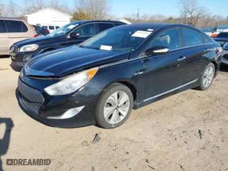 2013 Hyundai Sonata Hybrid with VIN KMHEC4A45DA100712, listed as a IAAI auction lot 41493504 with 1 mi miles. Bid and sale history available at carsss.com. Image 2.