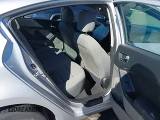 2016 Kia Forte LX with VIN KNAFK4A66G5463821, listed as a IAAI auction lot 40686914 with 67,123 mi miles. Bid and sale history available at carsss.com. Image 8.