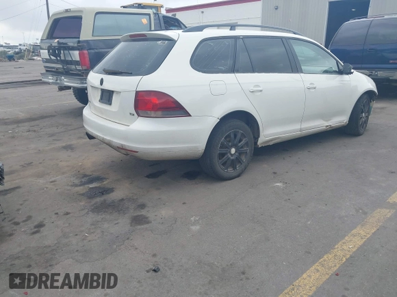 2010 Volkswagen Jetta TDI with VIN 3VWPL7AJ9AM662094, listed as a IAAI auction lot 42034372 with 287,463 mi miles and . Bid and sale history available at DreamBid. Image 4.