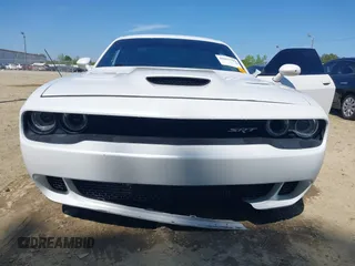 2016 Dodge Challenger SRT Hellcat с VIN 2C3CDZC99GH239296, выставлен на аукционе IAAI как лот 42057592 с пробегом 63 826 миль миль и . История ставок и продаж доступна на DreamBid. Изображение 6.