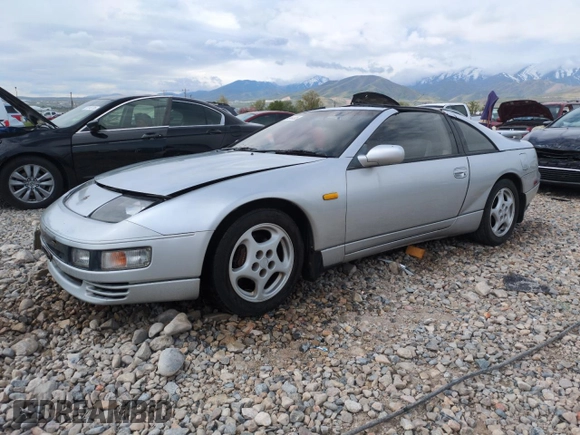1993 Nissan 300ZX z VIN GCZ32546193, wystawiony jako Copart lot #54944495 z przebiegiem 140 834 mil mil oraz Szkoda całkowita • Salvage title. Historia ofert i sprzedaży dostępna na DreamBid. Obrazek 1.