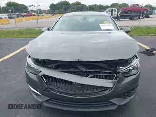 2018 Buick Regal Essence с VIN W04GP6SX2J1117351, выставлен на аукционе IAAI как лот 42437446 с пробегом 63 011 миль миль и . История ставок и продаж доступна на DreamBid. Изображение 6.
