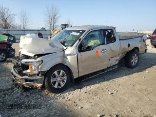 2018 Ford F-150 XL z VIN 1FTFX1E51JKC78220, wystawiony jako Copart lot #52761525 z przebiegiem 63 990 mil mil oraz Czysty tytuł • Clean title. Historia ofert i sprzedaży dostępna na DreamBid. Obrazek 1.