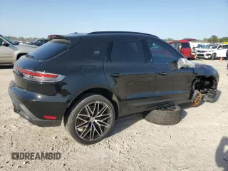 2025 Porsche Macan with VIN WP1AA2A55SLB00084, listed as a Copart auction lot 48284515 with 2,997 mi miles and Salvage title. Bid and sale history available at DreamBid. Image 3.