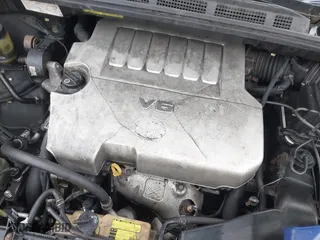 2010 Toyota Sienna CE with VIN 5TDKK4CC6AS343068, listed as a IAAI auction lot 41973330 with 327,086 mi miles. Bid and sale history available at carsss.com. Image 10.