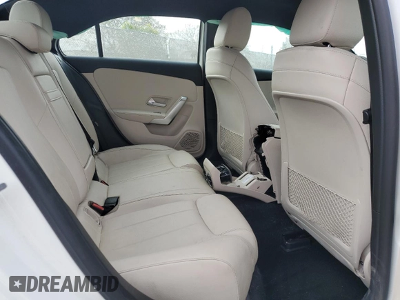 2020 Mercedes-Benz A 220 с VIN W1K3G4EB6LJ225957, выставлен на аукционе Copart как лот 53199785 с пробегом 65 017 миль миль и Списание • Salvage title. История ставок и продаж доступна на DreamBid. Изображение 11.
