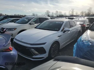 2024 Hyundai Sonata Hybrid Limited with VIN KMHL54JJ6RA100975, listed as a Copart auction lot 47627895 with 7,495 mi miles and Salvage Title. Bid and sale history available at carsss.com. Image 1.