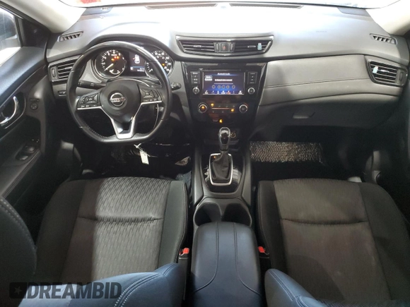 2020 Nissan Rogue SV z VIN JN8AT2MV5LW106382, wystawiony jako Copart lot #53783345 z przebiegiem 97 455 mil mil oraz Szkoda całkowita • Salvage title. Historia ofert i sprzedaży dostępna na DreamBid. Obrazek 8.