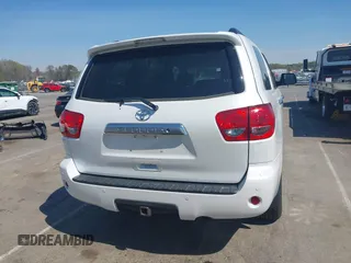 2008 Toyota Sequoia Platinum with VIN 5TDBY67A18S020320, listed as a IAAI auction lot 41918310 with 290,854 mi miles. Bid and sale history available at carsss.com. Image 16.