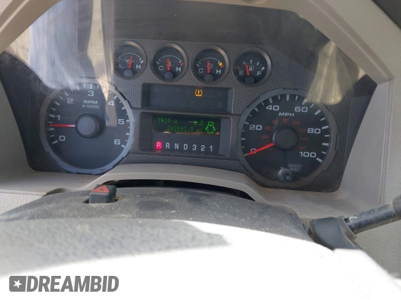 2008 Ford F-250 XL with VIN 1FTSX21518ED39178, listed as a IAAI auction lot 42463471 with 242,997 mi miles and . Bid and sale history available at DreamBid. Image 7.