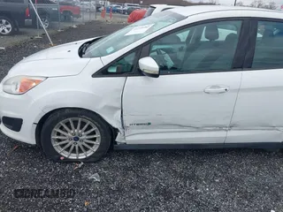 2014 Ford C-Max SE with VIN 1FADP5AU7EL504732, listed as a IAAI auction lot 41739282 with 60,801 mi miles. Bid and sale history available at carsss.com. Image 6.