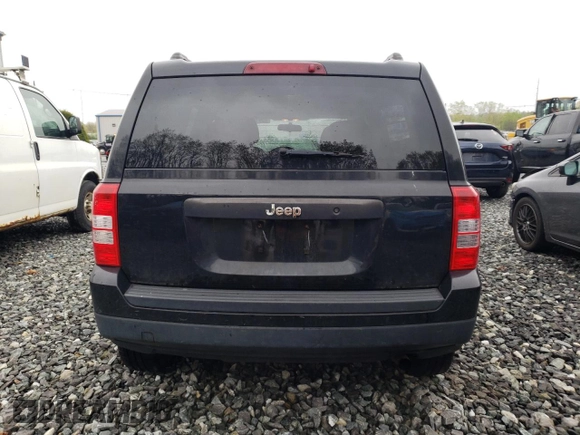 2014 Jeep Patriot Sport with VIN 1C4NJPBB9ED550002, listed as a Copart auction lot 55914745 with 113,850 mi miles and Clean Title. Bid and sale history available at DreamBid. Image 6.