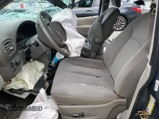2005 Chrysler Town & Country Touring z VIN 2C4GP54L35R460908, wystawiony jako Copart lot #74486784 z przebiegiem Nie podano mil oraz Szkoda całkowita • Salvage title. Historia ofert i sprzedaży dostępna na DreamBid. Obrazek 7.