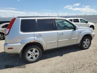 2005 Nissan X-Trail XE z VIN JN8BT08V55W106274, wystawiony jako Copart lot #46889255 z przebiegiem 254 198 mil mil oraz Nie do naprawy. Historia ofert i sprzedaży dostępna na DreamBid. Obrazek 3.
