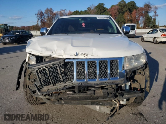 2013 Jeep Grand Cherokee Overland with VIN 1C4RJECG9DC644823, listed as a Copart auction lot 83232414 with 193,205 mi miles and Salvage Title. Bid and sale history available at carsss.com. Image 5.